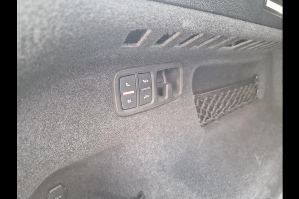 Audi Q8 55 TFSI e quattro 422PK S-Line | SOH 91% | Luchtvering |irtual | Sfeer | Leer |