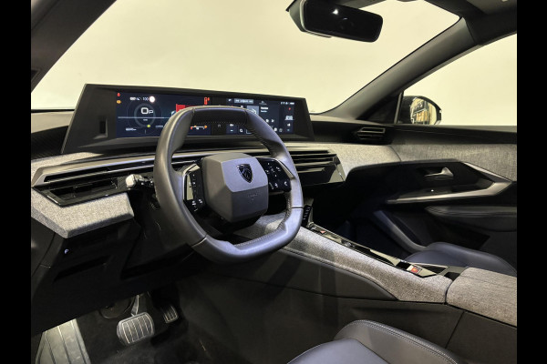Peugeot 5008 1.2 Hybrid 136pk Allure Automaat Navigatie Cruise control Climate control LED Parkeersensoren Camera Apple Carplay/ Android Auto Radio