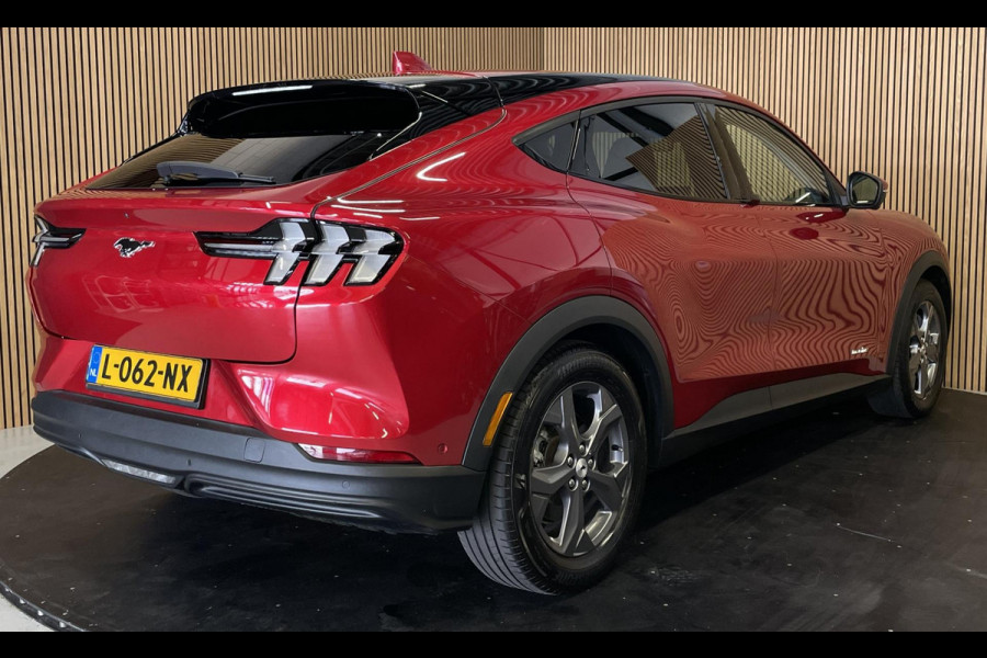 Ford Mustang Mach-E RWD 75 kWh|93,5% SOH|AFN. TREKHAAK|LEDER|ACC|B&O AUDIO|360 CAMERA|CARPLAY|STOEL-, STUURVERW.|NL-AUTO|1e EIG.|