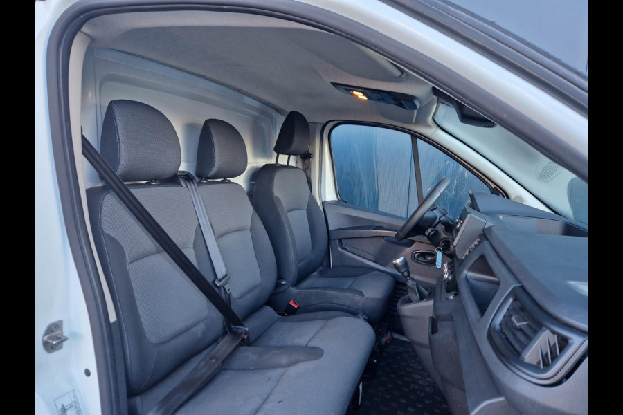Renault Trafic 2.0 dCi 110 T30 L2H1 Comfort