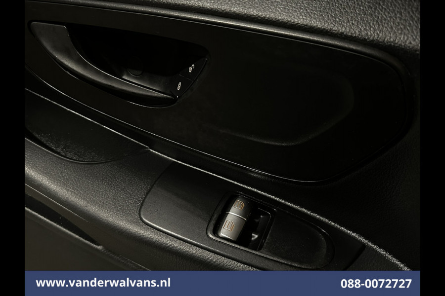 Mercedes-Benz Vito 114 CDI 136pk L2H1 Euro6 Airco | Imperiaal | Navigatie | Camera | Trekhaak Parkeersensoren