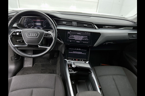 Audi e-tron 55 quattro Business edition 95 kWh (TREKHAAK AFNEEMBAAR, ELEKT. STOELEN, NAVIGATIE, CAMERA, 1e EIGENAAR)