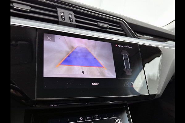 Audi e-tron 55 quattro Business edition 95 kWh (TREKHAAK AFNEEMBAAR, ELEKT. STOELEN, NAVIGATIE, CAMERA, 1e EIGENAAR)
