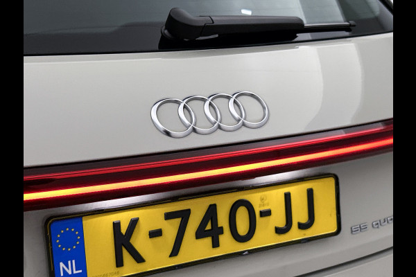 Audi e-tron 55 quattro Business edition 95 kWh (TREKHAAK AFNEEMBAAR, ELEKT. STOELEN, NAVIGATIE, CAMERA, 1e EIGENAAR)