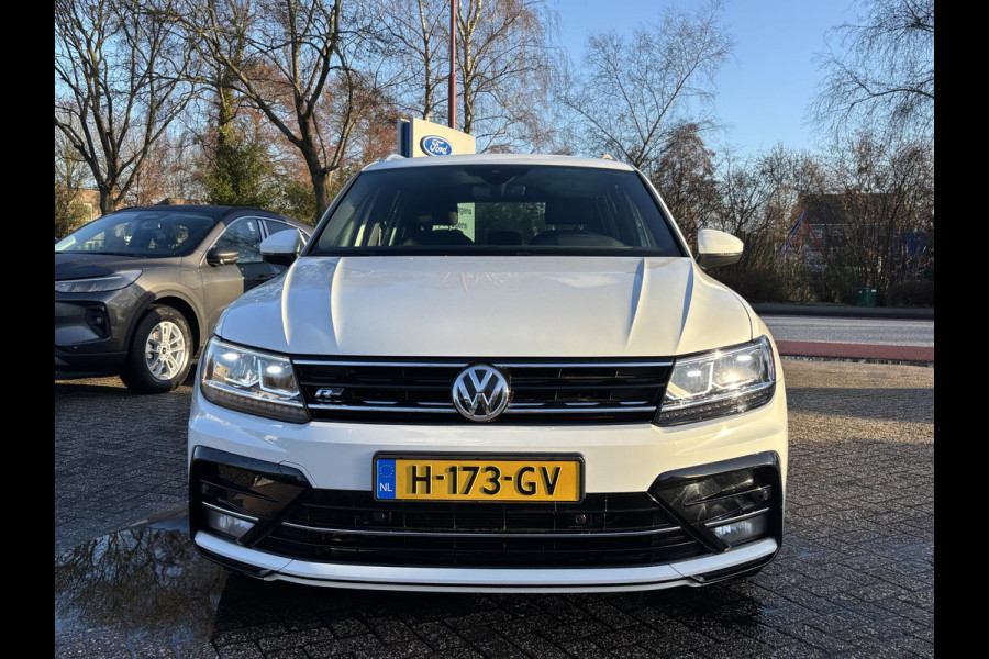 Volkswagen Tiguan 1.5 TSI ACT Highline Business R 150pk | Adapt. Cruise | CarPlay/Android Auto | Elektr. Achterklep | AllSeason