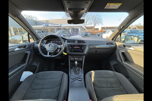 Volkswagen Tiguan 1.5 TSI ACT Highline Business R 150pk | Adapt. Cruise | CarPlay/Android Auto | Elektr. Achterklep | AllSeason