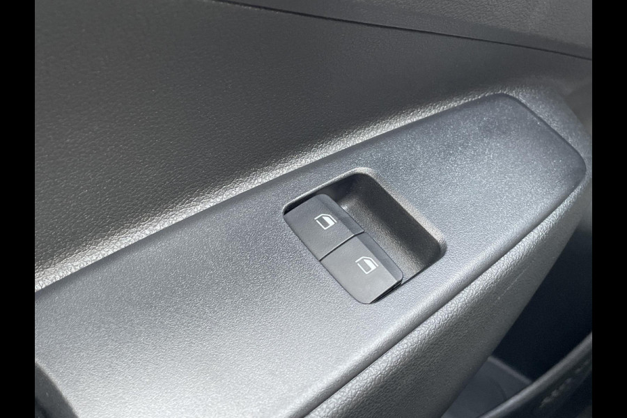 Hyundai i10 1.0 Comfort VAN: €22.820 VOOR: €19.320 .