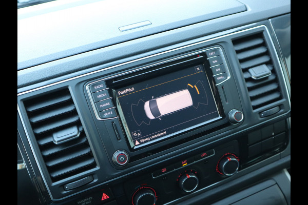 Volkswagen Transporter 2.0 TDI 150 pk Euro 6 DSG Automaat - 5 Pers. DC - Lang L2 - Trekhaak