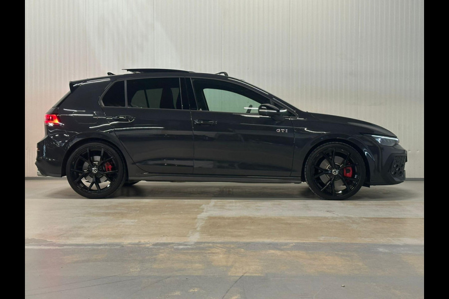 Volkswagen Golf 2.0 TSI GTI | FACELIFT | PANO | HUD | 360 CAMERA | IQ LIGHTS