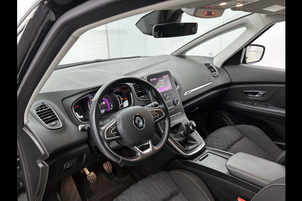 Renault Scénic 1.3 TCe Limited (NAVIGATIE, STOELVERWARMING, TREKHAAK, PDC, CAMERA, GOED ONDERHOUDEN)