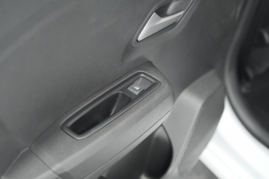 Dacia Sandero TCe 90 CVT Expression | Parkeersensoren | Apple Carplay | Cruise Control