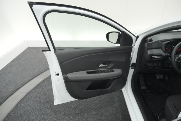 Dacia Sandero TCe 90 CVT Expression | Parkeersensoren | Apple Carplay | Cruise Control