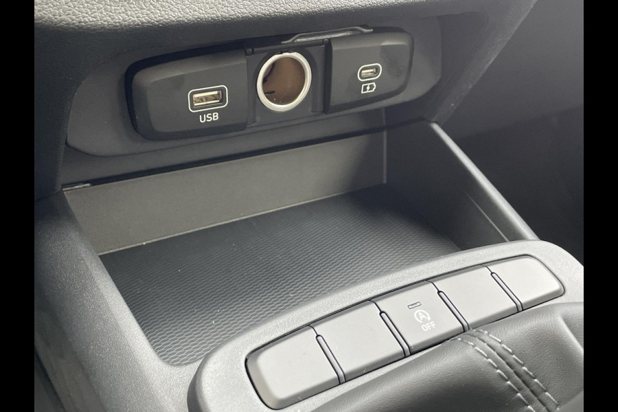 Hyundai i10 1.0 Comfort VAN: €22.820 VOOR: €19.320