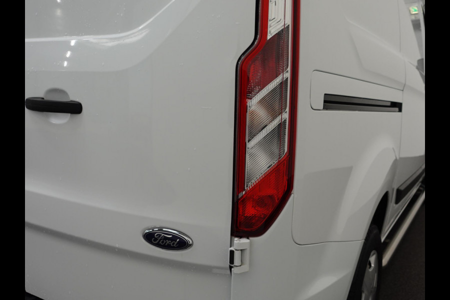 Ford Transit Custom 105pk L1H1 Trend Apple Carplay // Navigatie Airco Cruise control LED Parkeersensoren Euro6