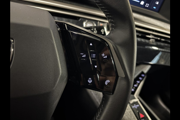 Peugeot 5008 1.2 Hybrid 136pk Allure Automaat Navigatie Cruise control Climate control LED Parkeersensoren Camera Apple Carplay/ Android Auto Radio
