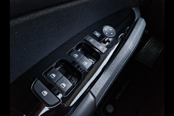 Kia Sportage 1.6 T-GDi Plug-in Hybrid AWD DynamicLine