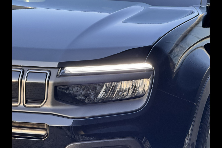 Jeep Avenger 1.2 Altitude | Stoelverwarming | Parkeersensoren voor en achter | Apple/Android CarPlay