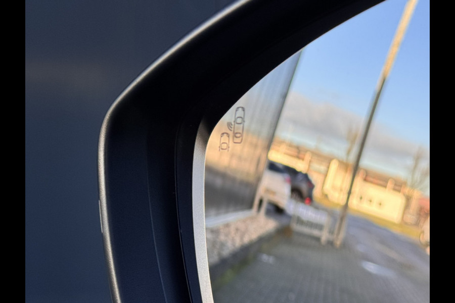 Jeep Avenger 1.2 Altitude | Stoelverwarming | Parkeersensoren voor en achter | Apple/Android CarPlay