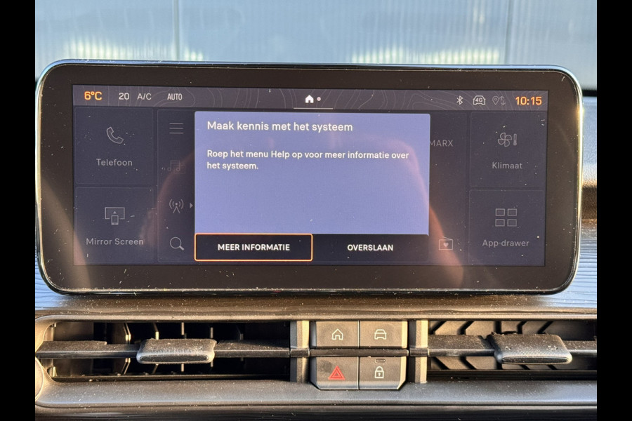 Jeep Avenger 1.2 Altitude | Stoelverwarming | Parkeersensoren voor en achter | Apple/Android CarPlay
