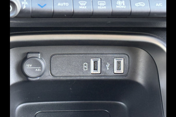 Jeep Avenger 1.2 Altitude | Stoelverwarming | Parkeersensoren voor en achter | Apple/Android CarPlay