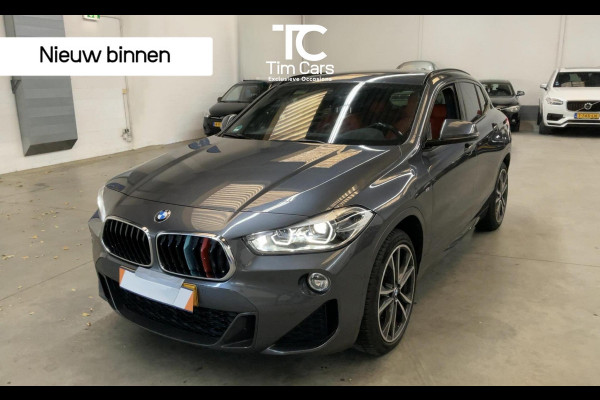 BMW X2 sDrive20i M-sport Automaat | Panoramadak | Adaptieve cruise control | DAB radio | LED verlichting | Rode leren bekleding | Getin