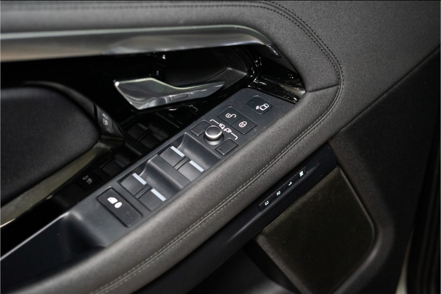 Land Rover Range Rover Evoque 2.0 P200 AWD R-Dynamic HSE 200PK | Pano | Sfeer | Keyless | Meridian | 12 MND Garantie
