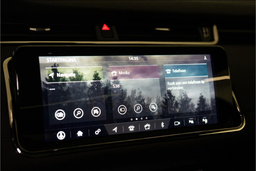 Land Rover Range Rover Evoque 2.0 P200 AWD R-Dynamic HSE 200PK | Pano | Sfeer | Keyless | Meridian | 12 MND Garantie