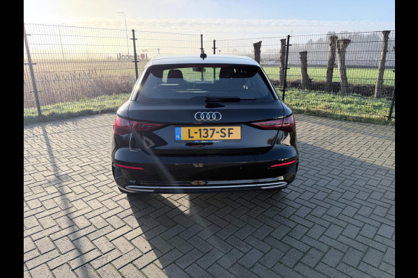 Audi A3 Sportback 30 TFSI Business edition | 1ste Eigenaar | Sportstoelen | Carplay | PDC
