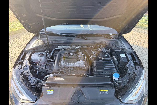 Audi A3 Sportback 30 TFSI Business edition | 1ste Eigenaar | Sportstoelen | Carplay | PDC