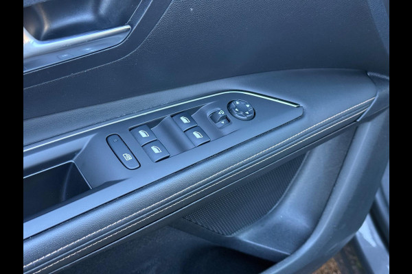 Peugeot 3008 1.2 PureTech GT-Line I Navi I Cruise I Camera