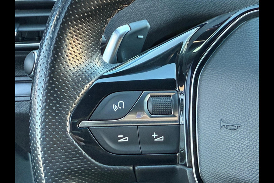 Peugeot 3008 1.2 PureTech GT-Line I Navi I Cruise I Camera