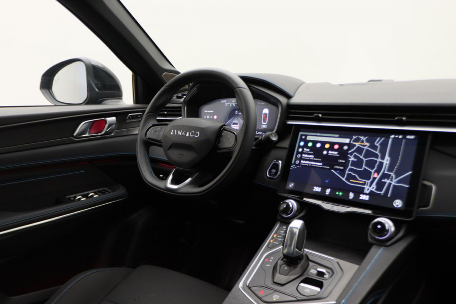 Lynk & Co 01 1.5 360° Camera, Panoramadak, ACC, Keyless, Navigatie, PDC, LED, 20''