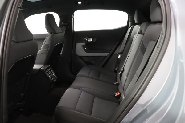 Polestar 2 Long Range Dual Motor Launch Edition 78kWh|Pano|Harman/Kardon|Stoelverwarming|SOH 92%