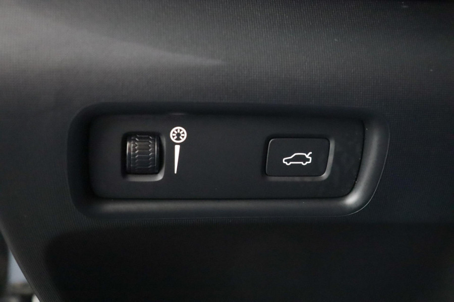 Polestar 2 Long Range Dual Motor Launch Edition 78kWh|Pano|Harman/Kardon|Stoelverwarming|SOH 92%