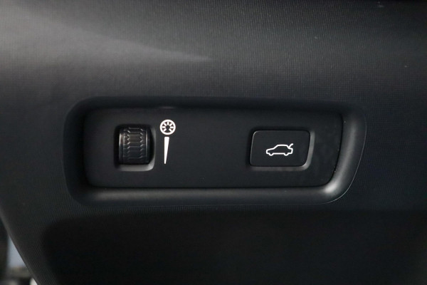 Polestar 2 Long Range Dual Motor Launch Edition 78kWh|Pano|Harman/Kardon|Stoelverwarming|SOH 92%