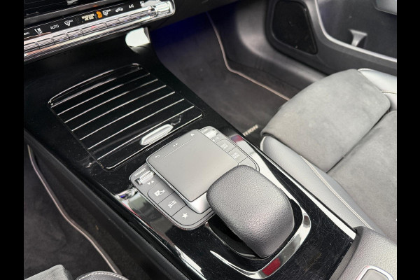 Mercedes-Benz A-Klasse 250 e AMG-pakket | Panoramadak | Alcantara