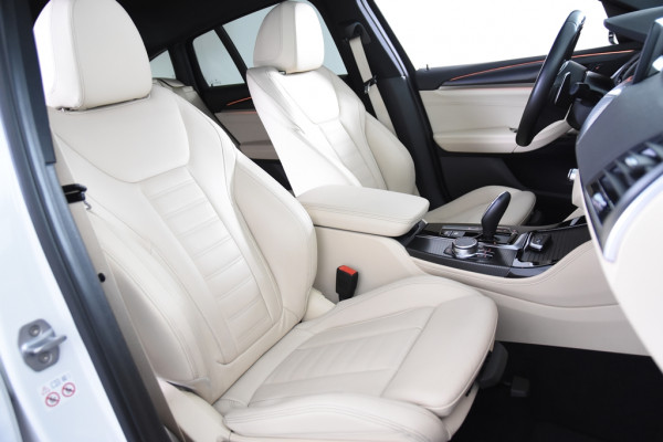 BMW X4 xDrive20i High Executive M-Sport Pakket *Virtual Cockpit*Leer*Keyless*Ambiente*