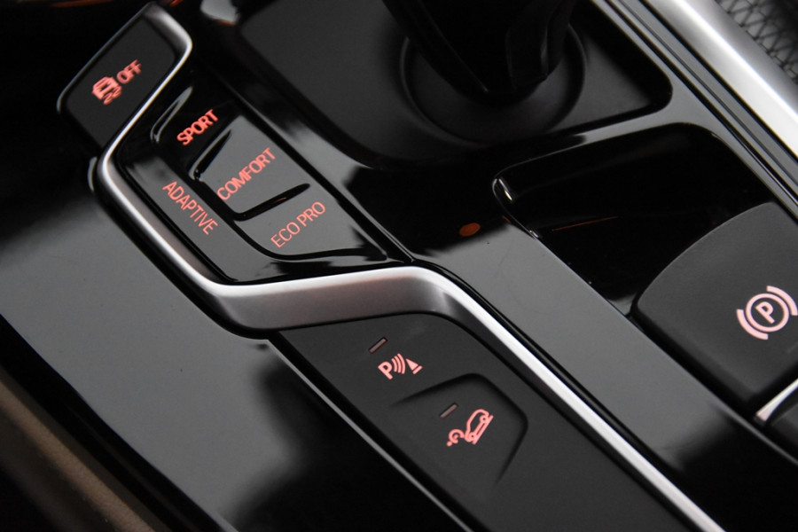 BMW X4 xDrive20i High Executive M-Sport Pakket *Virtual Cockpit*Leer*Keyless*Ambiente*