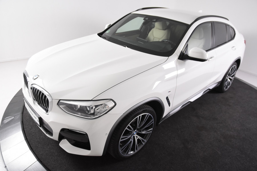 BMW X4 xDrive20i High Executive M-Sport Pakket *Virtual Cockpit*Leer*Keyless*Ambiente*