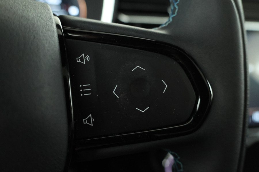 Lynk & Co 01 1.5 Zwarte hemel, Panorama dak, black pakket!!