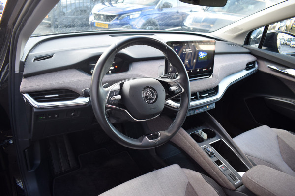 Škoda ENYAQ iV 60 First Edition | Stuur- en Stoelverw. | Camera | CarPlay | 21” LM