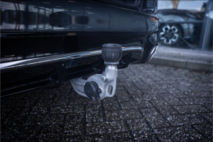 Mercedes-Benz E-Klasse Estate AMG 53 4MATIC+ Hyperscreen ** Massage ** Burmester ** Panodak ** Trekhaak ** Verwarmd stuurwiel ** Standkachel ** Verlichte grille ** Dashcam