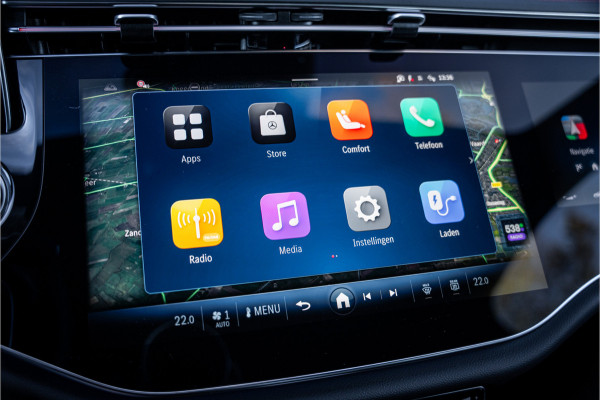 Mercedes-Benz E-Klasse Estate AMG 53 4MATIC+ Hyperscreen ** Massage ** Burmester ** Panodak ** Trekhaak ** Verwarmd stuurwiel ** Standkachel ** Verlichte grille ** Dashcam