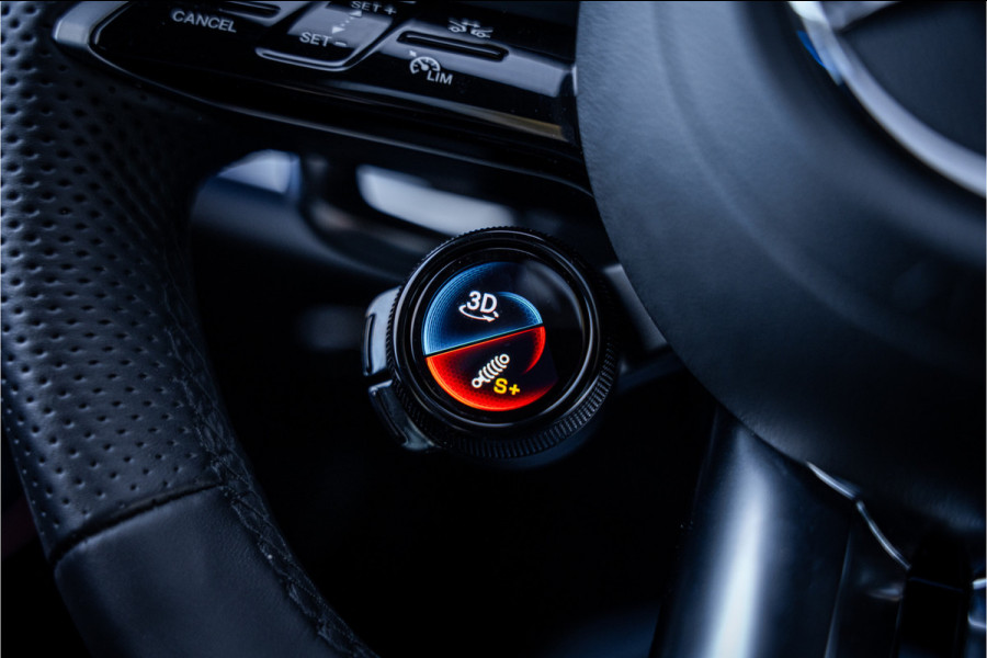 Mercedes-Benz E-Klasse Estate AMG 53 4MATIC+ Hyperscreen ** Massage ** Burmester ** Panodak ** Trekhaak ** Verwarmd stuurwiel ** Standkachel ** Verlichte grille ** Dashcam