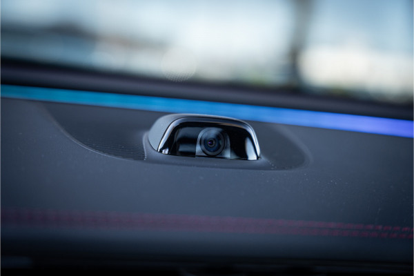 Mercedes-Benz E-Klasse Estate AMG 53 4MATIC+ Hyperscreen ** Massage ** Burmester ** Panodak ** Trekhaak ** Verwarmd stuurwiel ** Standkachel ** Verlichte grille ** Dashcam