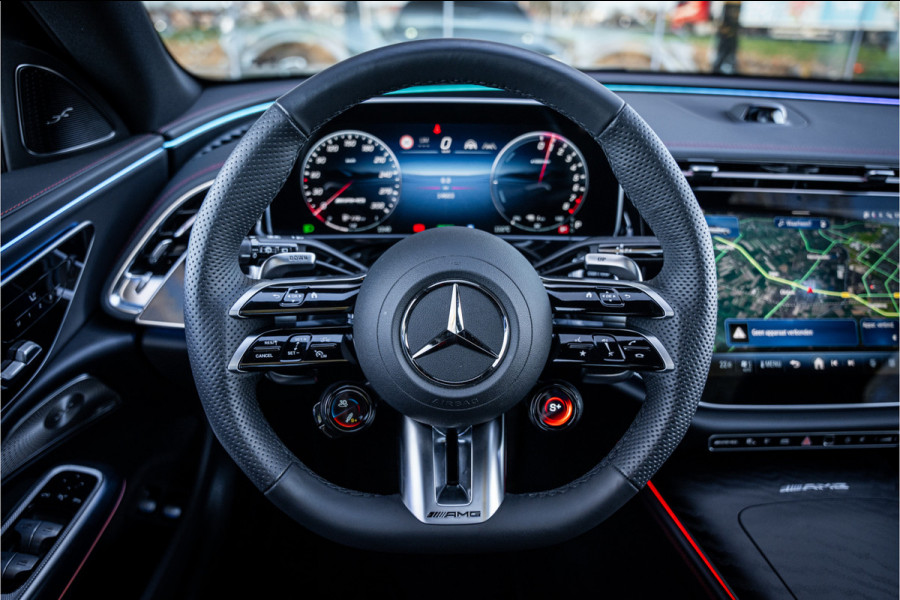Mercedes-Benz E-Klasse Estate AMG 53 4MATIC+ Hyperscreen ** Massage ** Burmester ** Panodak ** Trekhaak ** Verwarmd stuurwiel ** Standkachel ** Verlichte grille ** Dashcam