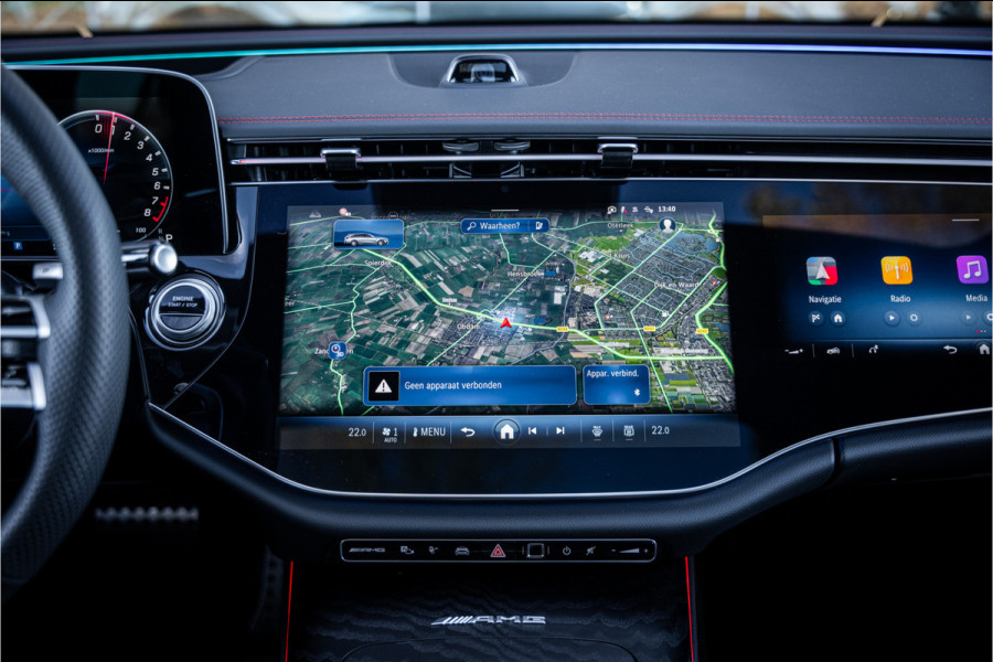 Mercedes-Benz E-Klasse Estate AMG 53 4MATIC+ Hyperscreen ** Massage ** Burmester ** Panodak ** Trekhaak ** Verwarmd stuurwiel ** Standkachel ** Verlichte grille ** Dashcam