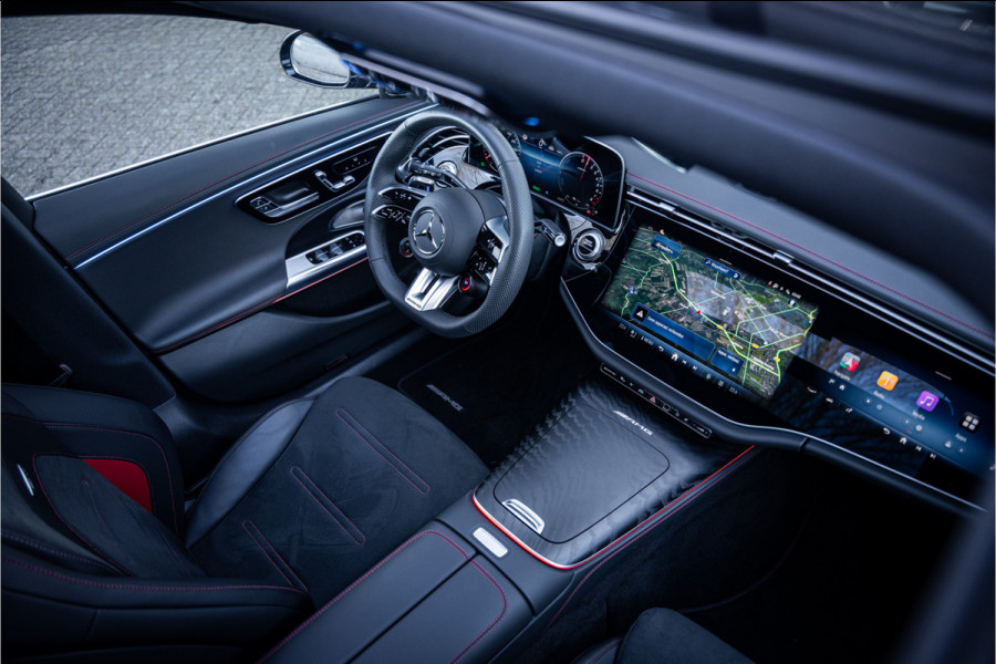 Mercedes-Benz E-Klasse Estate AMG 53 4MATIC+ Hyperscreen ** Massage ** Burmester ** Panodak ** Trekhaak ** Verwarmd stuurwiel ** Standkachel ** Verlichte grille ** Dashcam