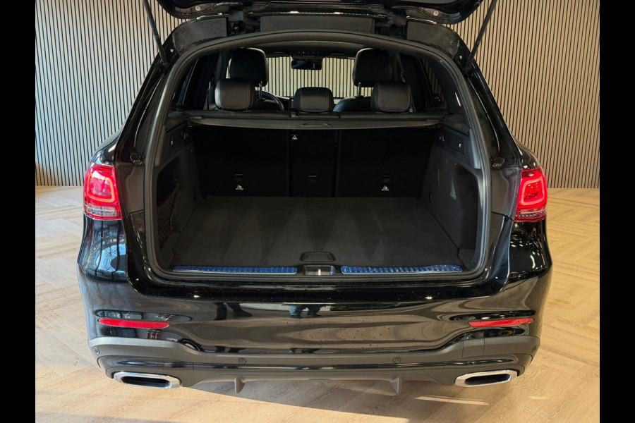 Mercedes-Benz GLC 200 4MATIC Premium Plus AUT PANORAMADAK TREKHAAK NAVIGATIE CAMERA SFEERVERLICHTING STOELVERWARMING CRUISE