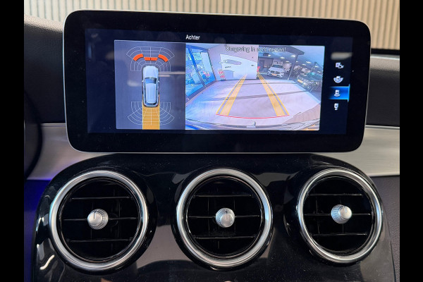 Mercedes-Benz GLC 200 4MATIC Premium Plus AUT PANORAMADAK TREKHAAK NAVIGATIE CAMERA SFEERVERLICHTING STOELVERWARMING CRUISE